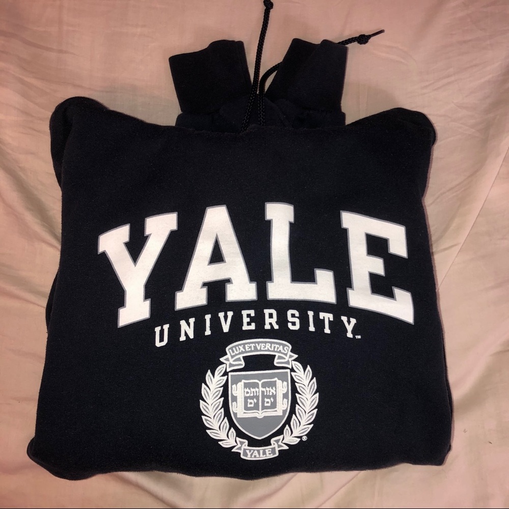 YALE UNIVERSITY HOODIE